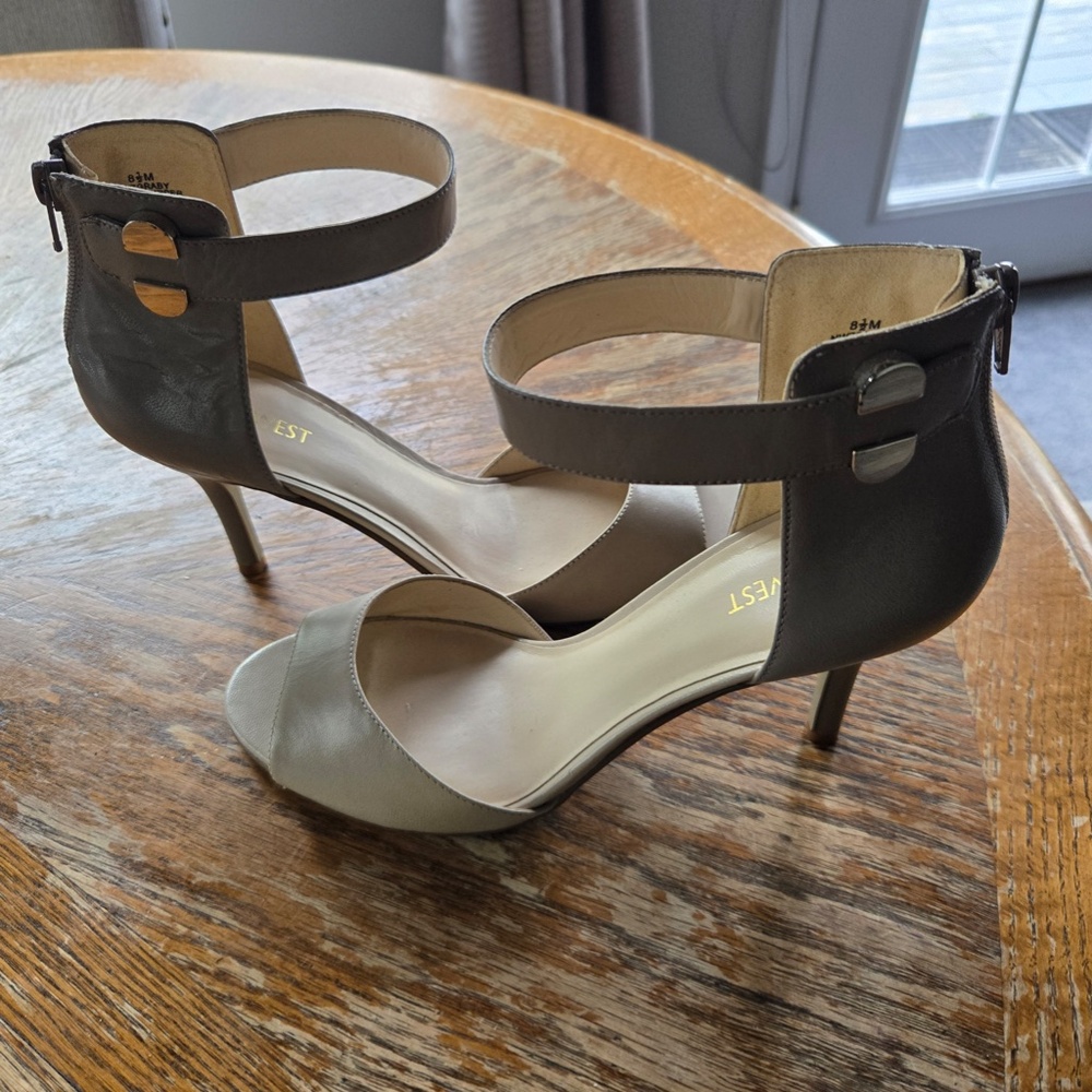 Nine West sandal